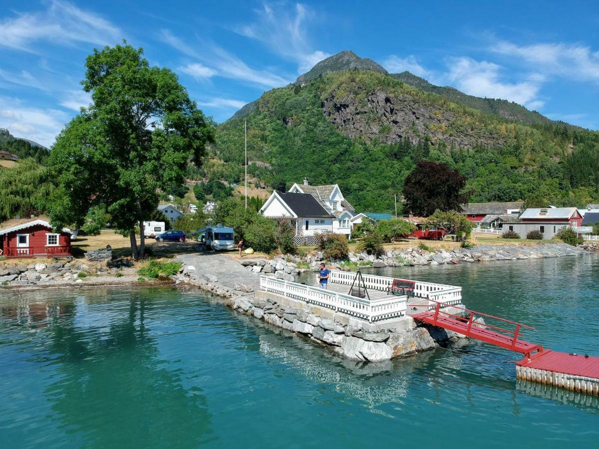 Dalsoren Camping Og Hytter Luster ภายนอก รูปภาพ