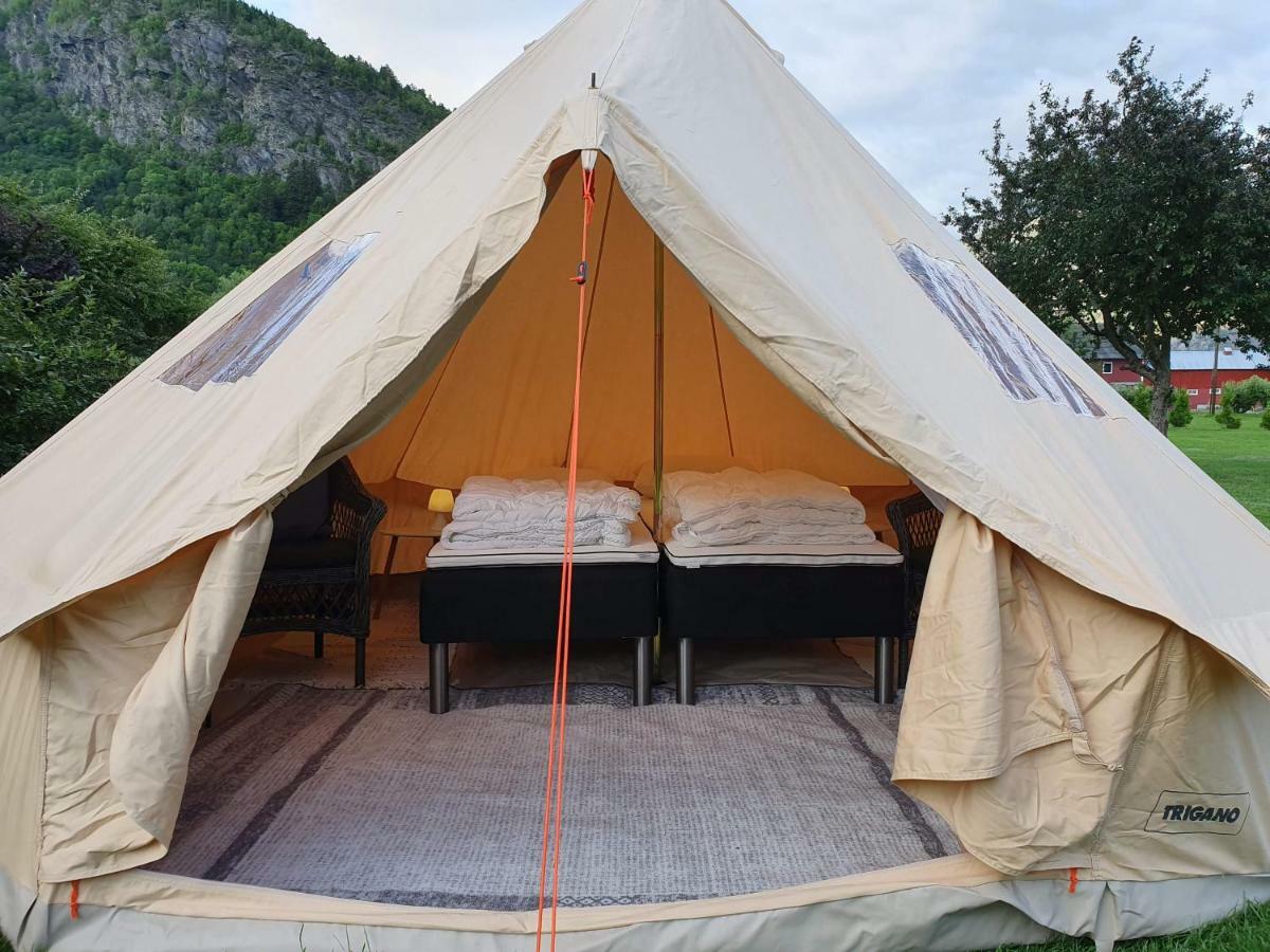 Dalsoren Camping Og Hytter Luster ภายนอก รูปภาพ